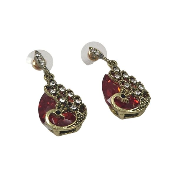 Red Crystal & Rhinestone Teardrop Dangle Earrings Antique Gold Filigree Setting - Picture 2 of 5
